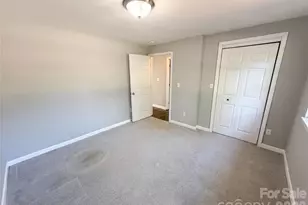 1322 Carolyn Dr, Charlotte, NC 28205 - Photo 18