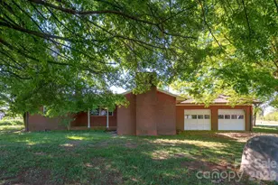 5201 Flay Rd, Lincolnton, NC 28092 - Photo 2