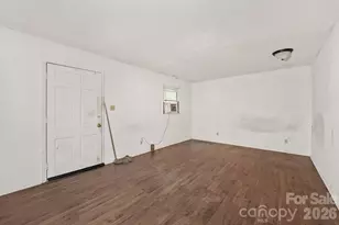 5201 Flay Rd, Lincolnton, NC 28092 - Photo 38