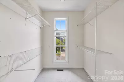 9111 Brocklehurst Lane, Charlotte, NC 28215 - Photo 26