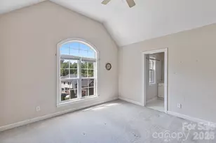 9111 Brocklehurst Ln, Charlotte, NC 28215 - Photo 26