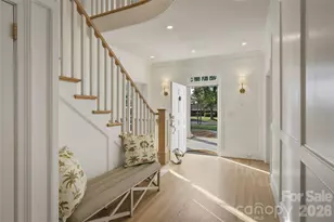 319 W Union St, Morganton, NC 28655 - Photo 2