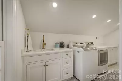 319 W Union Street, Morganton, NC 28655 - Photo 26