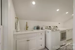 319 W Union St, Morganton, NC 28655 - Photo 26
