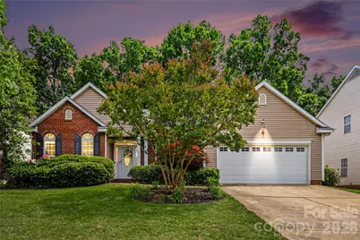 10312 Fairbourne Court, Charlotte, NC 28269 - Photo 2