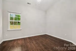 10312 Fairbourne Ct, Charlotte, NC 28269 - Photo 18