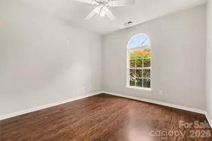 10312 Fairbourne Ct, Charlotte, NC 28269 - Photo 20