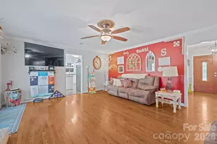 435 W Central Ave, Mount Holly, NC 28120 - Photo 20