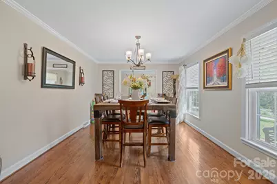435 W Central Avenue, Mount Holly, NC 28120 - Photo 4