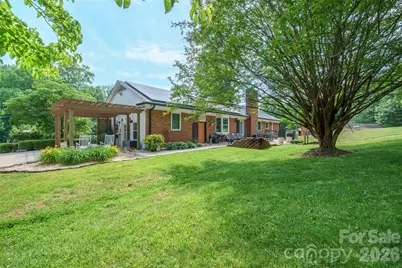 435 W Central Avenue, Mount Holly, NC 28120 - Photo 36