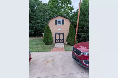 435 W Central Avenue, Mount Holly, NC 28120 - Photo 48