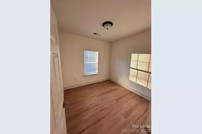3515 Markland Drive #104, Charlotte, NC 28208 - Photo 8