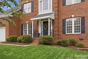 601 E Cheval Dr, Fort Mill, SC 29708 - Photo 2