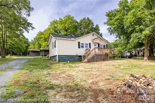 20445 St Martin Rd, Albemarle, NC 28001 - Photo 2