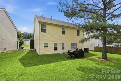 8619 Earthenware Drive, Charlotte, NC 28269 - Photo 44