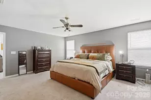 8619 Earthenware Dr, Charlotte, NC 28269 - Photo 32