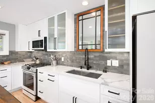 21 & 19 Crescent St, Asheville, NC 28801 - Photo 12