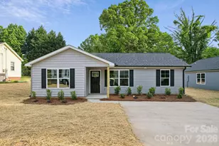 203 W 17th St, Kannapolis, NC 28081 - Photo 2