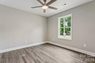 203 W 17th St, Kannapolis, NC 28081 - Photo 24