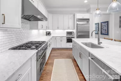 520 Hillside Avenue, Charlotte, NC 28209 - Photo 14
