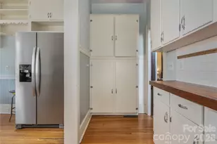 15 Walton St, Asheville, NC 28801 - Photo 10