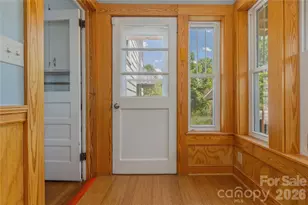 15 Walton St, Asheville, NC 28801 - Photo 20