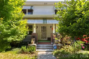 15 Walton St, Asheville, NC 28801 - Photo 12