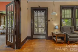 15 Walton St, Asheville, NC 28801 - Photo 18