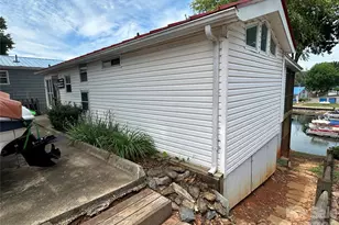 117 Badin Lk Cir, New London, NC 28127 - Photo 32