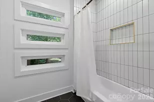 1608 Chippendale Rd, Charlotte, NC 28205 - Photo 44