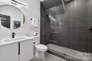 1608 Chippendale Rd, Charlotte, NC 28205 - Photo 14