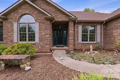 8 Ridgemont Drive, Weaverville, NC 28787 - Photo 4