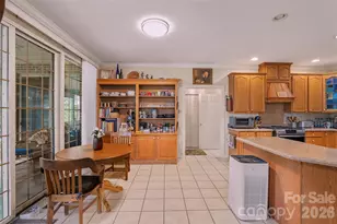 8 Ridgemont Dr, Weaverville, NC 28787 - Photo 14