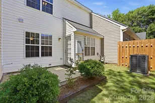 9415 Elizabeth Townes Ln, Charlotte, NC 28277 - Photo 38