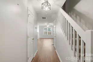 9415 Elizabeth Townes Ln, Charlotte, NC 28277 - Photo 2