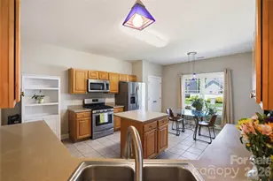 1008 Triple Crown Dr, Indian Trail, NC 28079 - Photo 14