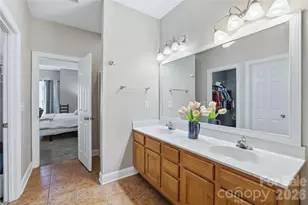 1008 Triple Crown Dr, Indian Trail, NC 28079 - Photo 18