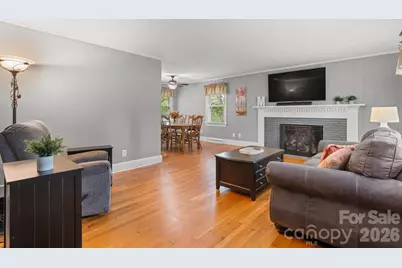 508 2nd Avenue NE, Conover, NC 28613 - Photo 4