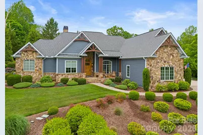 390 Shipman Parkway, Flat Rock, NC 28731 - Photo 2