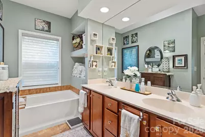 69 Old Pasture Way, Hendersonville, NC 28739 - Photo 24