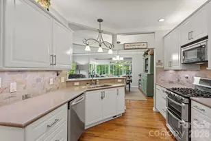 69 Old Pasture Way, Hendersonville, NC 28739 - Photo 8