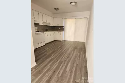 601 Camrose Drive, Charlotte, NC 28215 - Photo 6