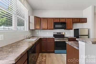 117 N Island Village Drive N, Mount Holly, NC 28120 - Photo 10