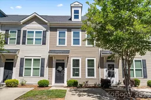 117 N Island Village Dr N, Mount Holly, NC 28120 - Photo 2