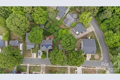 1712 Dunkirk Drive, Charlotte, NC 28203 - Photo 4