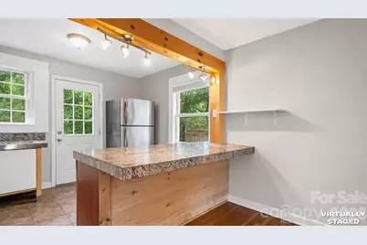 1712 Dunkirk Drive, Charlotte, NC 28203 - Photo 14