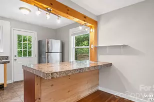 1712 Dunkirk Dr, Charlotte, NC 28203 - Photo 14