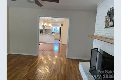 610 Britton Creek Drive, Hendersonville, NC 28791 - Photo 8