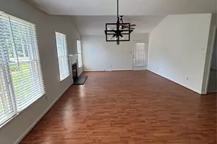 10910 Winterbourne Ct, Charlotte, NC 28277 - Photo 6