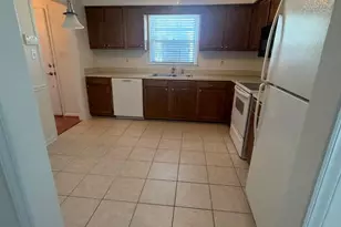 10910 Winterbourne Ct, Charlotte, NC 28277 - Photo 8